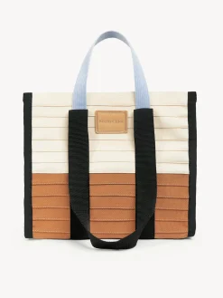 Women Chloé Bobbie Small Square Tote