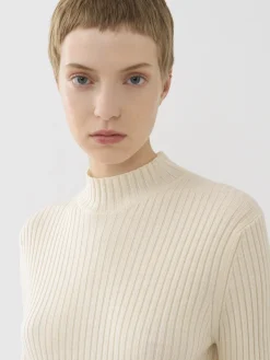 Women Chloé Fitted Mock-Neck Jumper