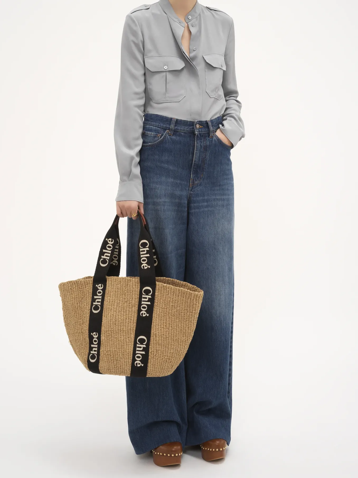 Women Chloé Large Woody Basket