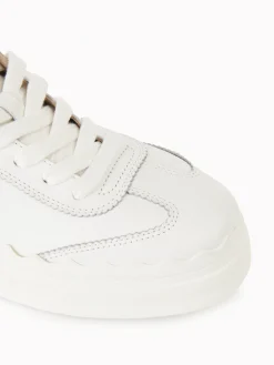 Women Chloé Lauren Sneaker