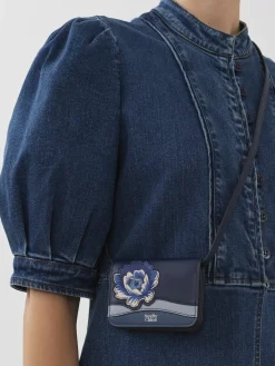 Women Chloé Layers Card Holder With Strap