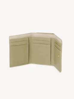 Women Chloé Layers Medium Tri-Fold