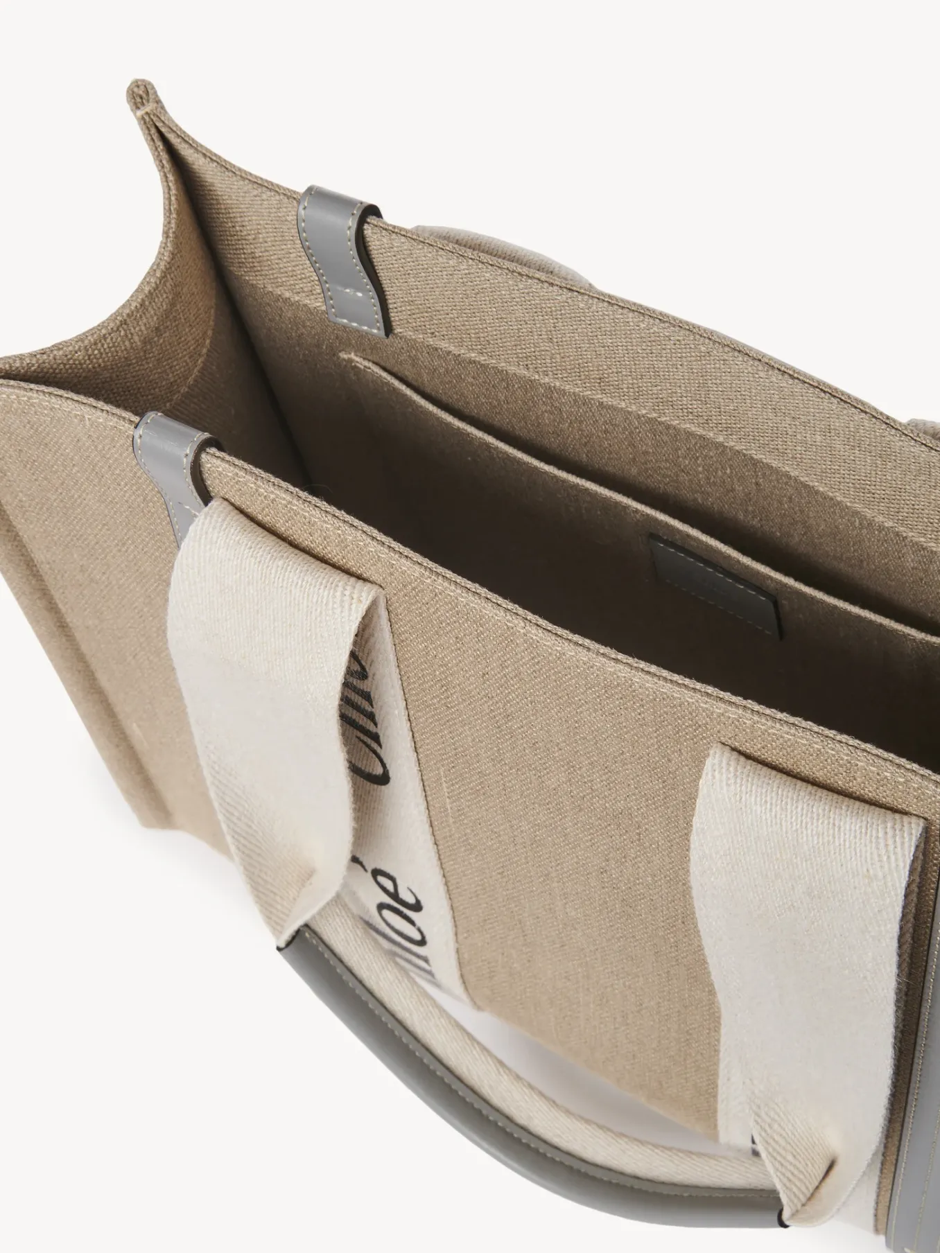Women Chloé Medium Woody Tote Bag