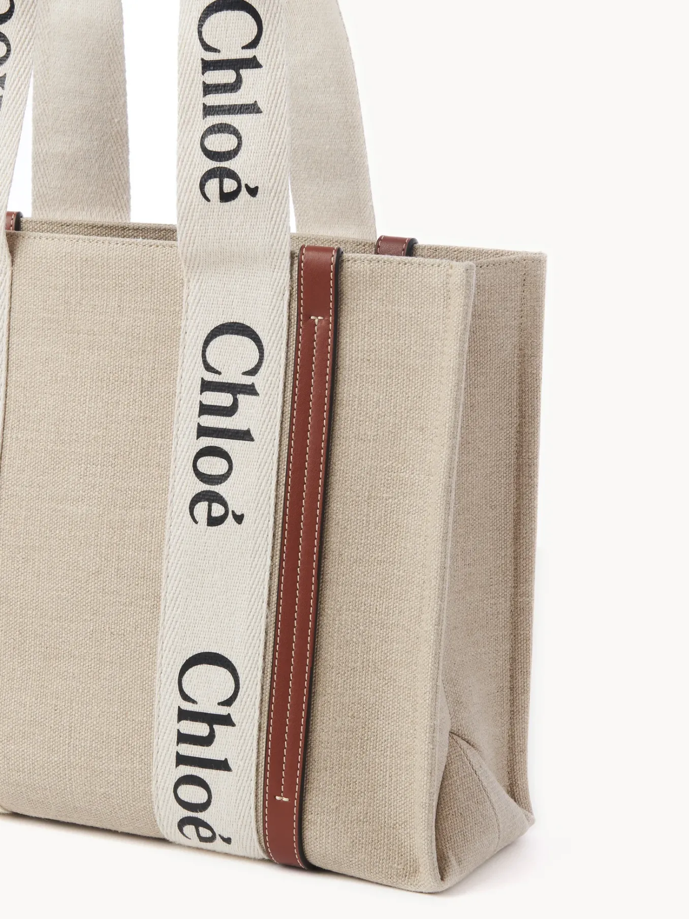Women Chloé Medium Woody Tote Bag