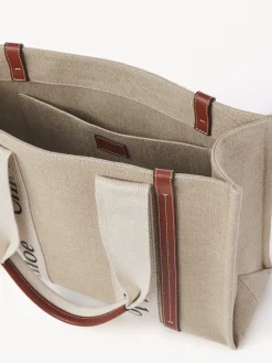 Women Chloé Medium Woody Tote Bag