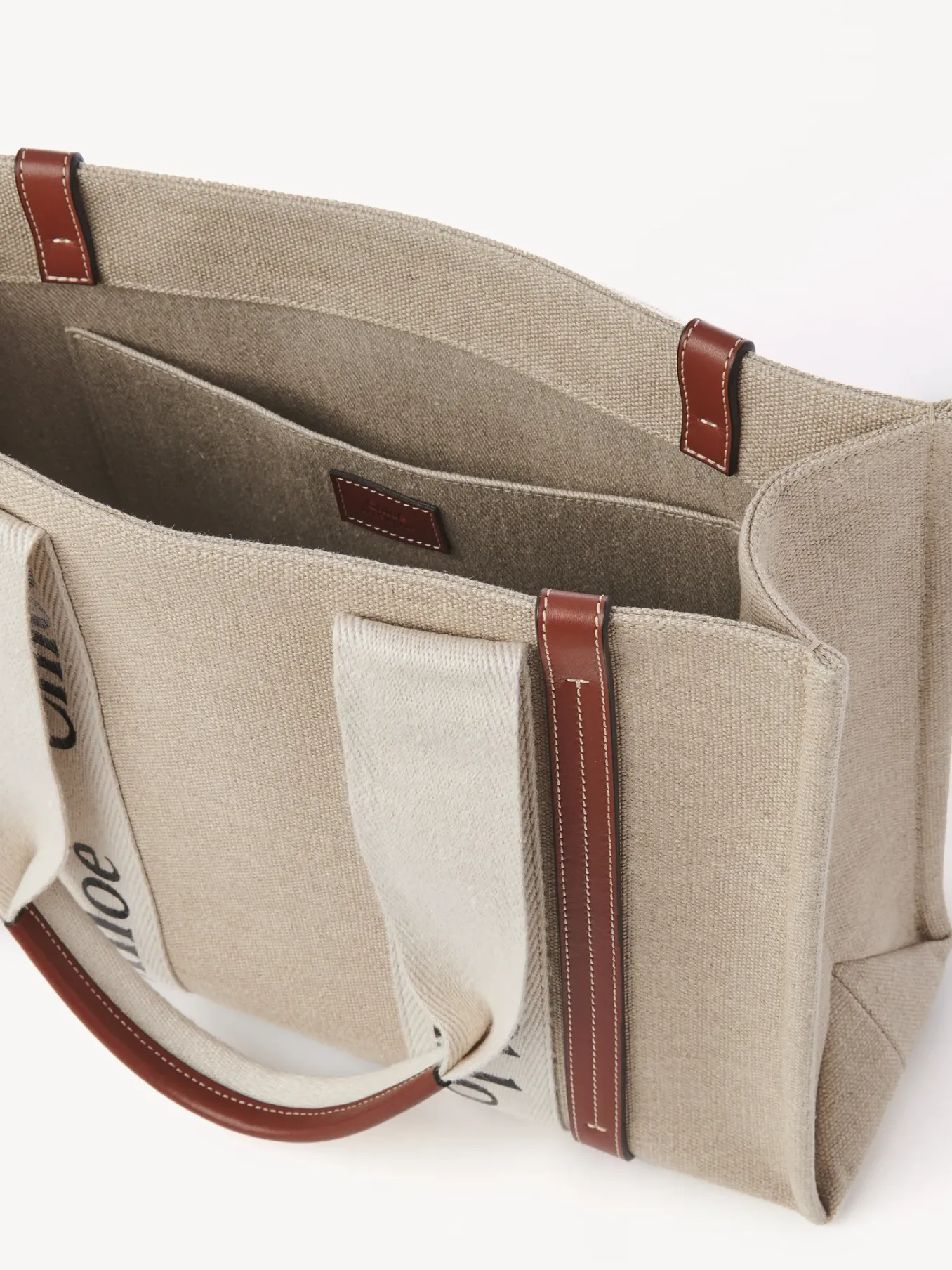 Women Chloé Medium Woody Tote Bag