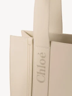 Women Chloé Medium Woody Tote Bag