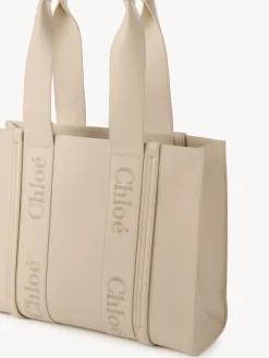 Women Chloé Medium Woody Tote Bag