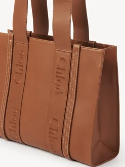 Women Chloé Medium Woody Tote Bag