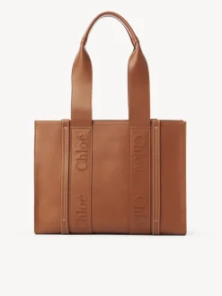 Women Chloé Medium Woody Tote Bag