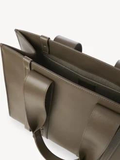 Women Chloé Medium Woody Tote Bag