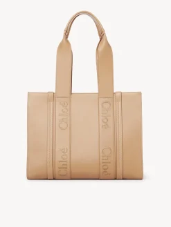 Women Chloé Medium Woody Tote Bag