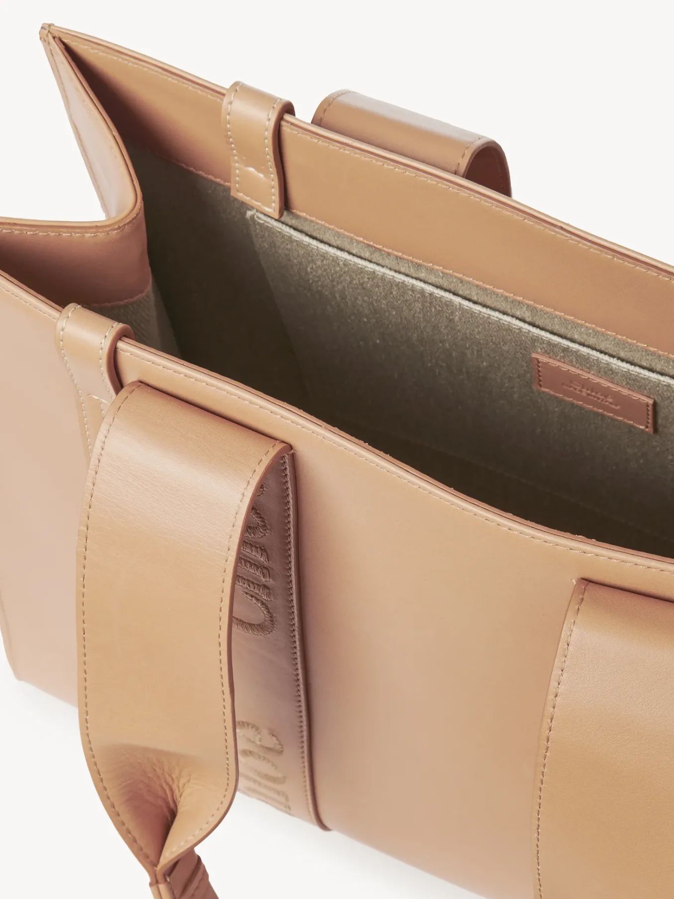 Women Chloé Medium Woody Tote Bag