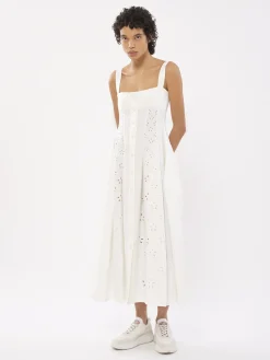 Women Chloé Nama Sneaker