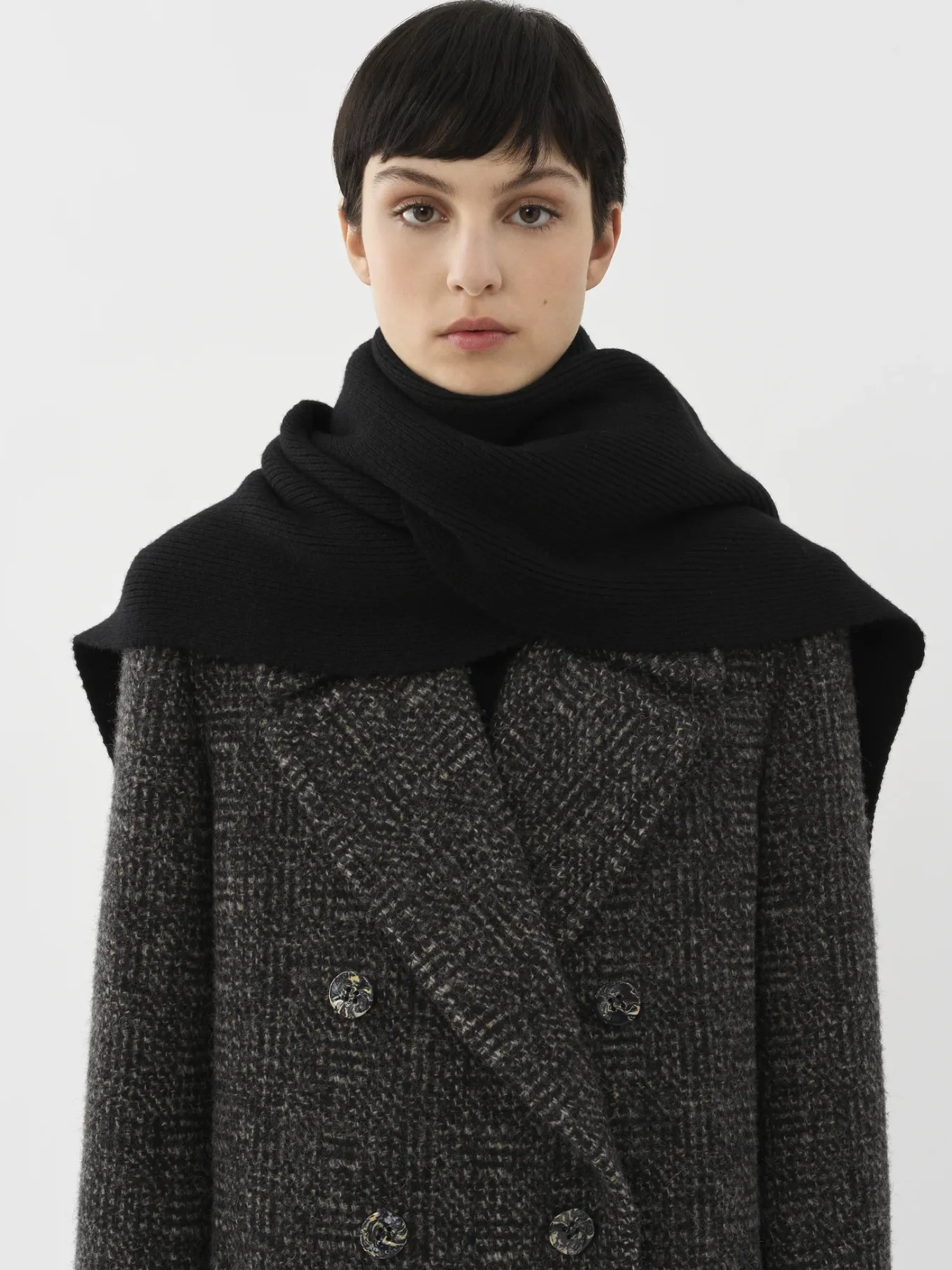 Women Chloé Ribbed Knit Scarf
