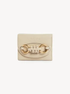 Women Chloé Saddie Medium Tri-Fold