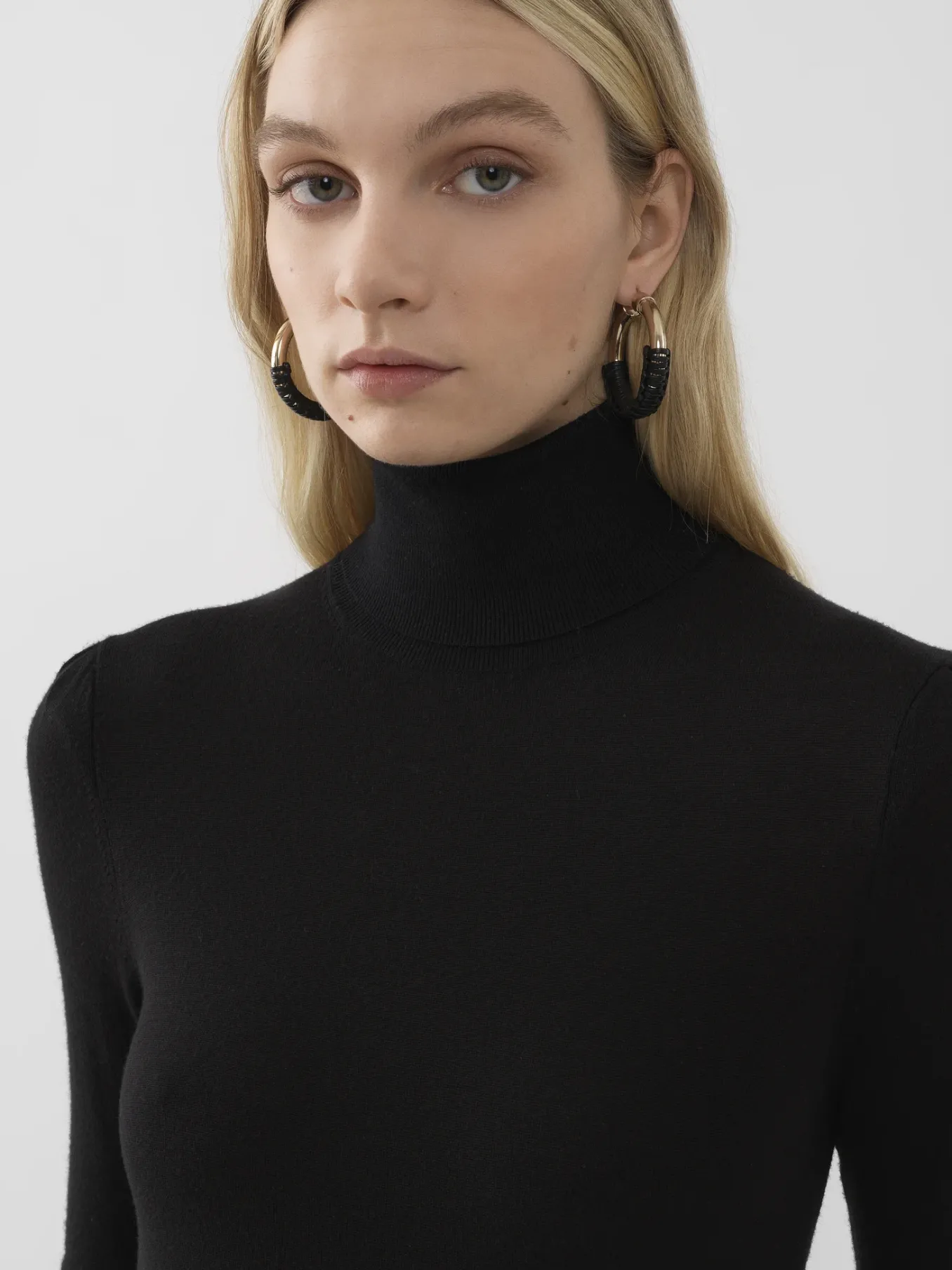 Women Chloé Scalloped Turtleneck