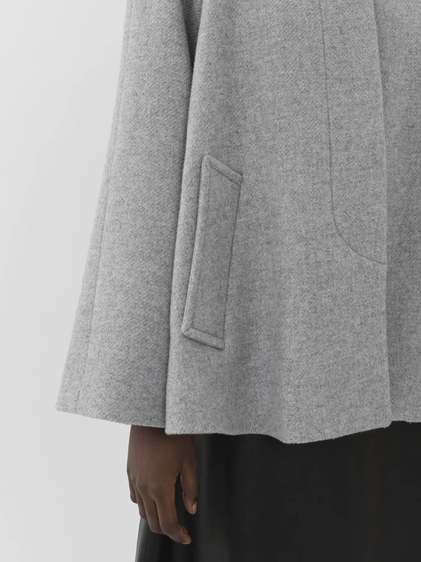 Women Chloé Short Cape Coat
