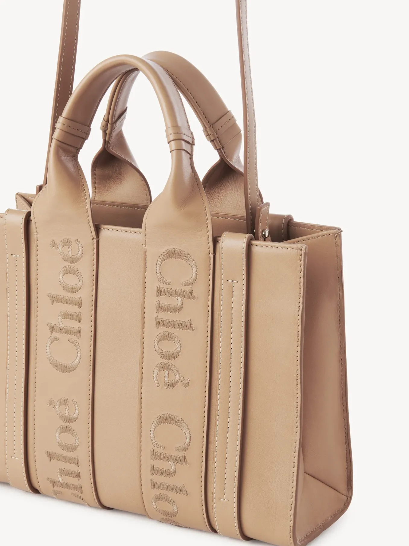Women Chloé Small Woody Tote Bag