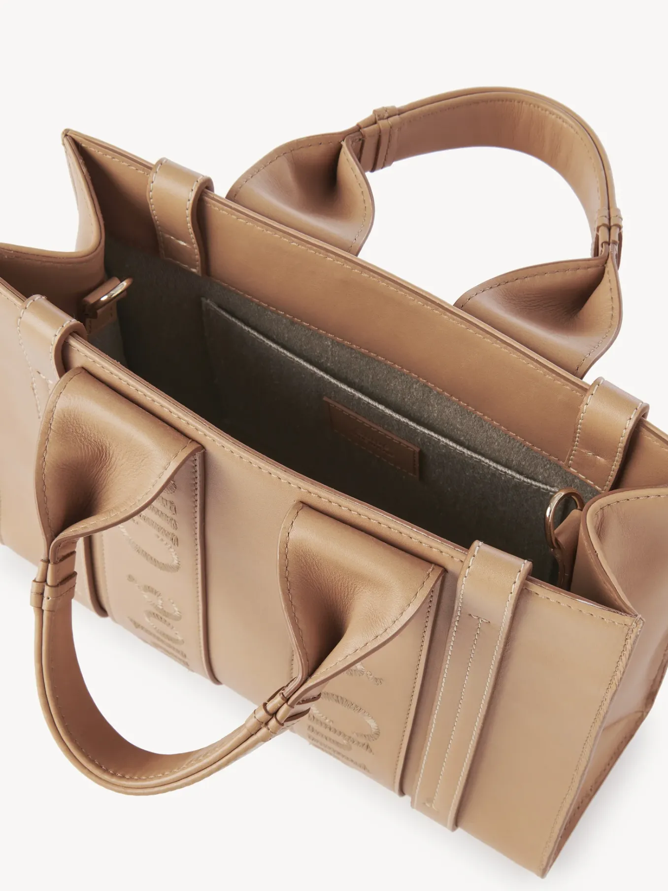Women Chloé Small Woody Tote Bag