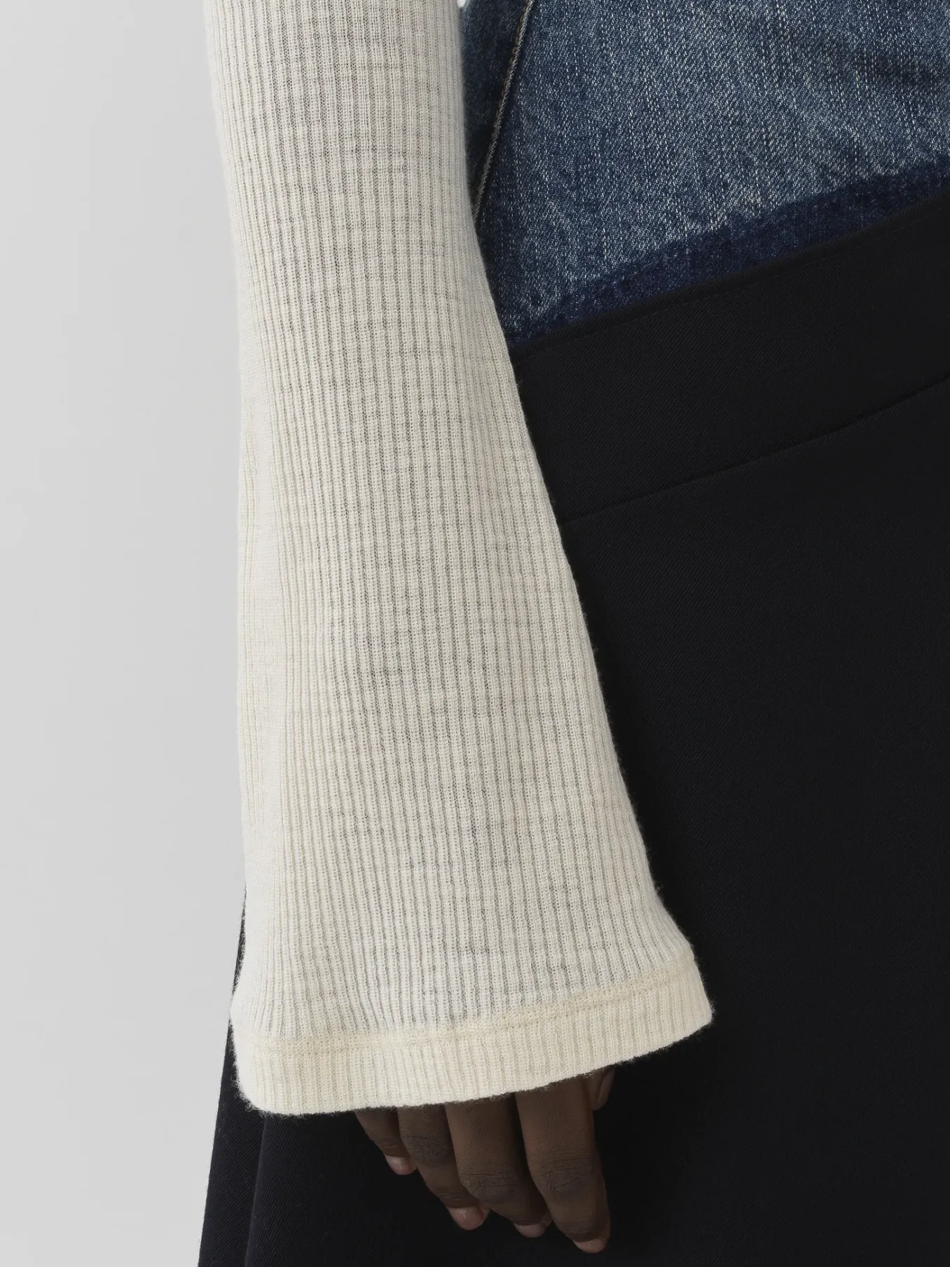 Women Chloé Trumpet-Sleeve Top